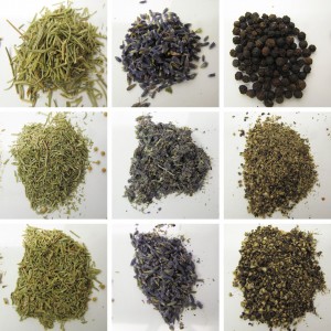 Top to bottom: whole spice, plastic grinder, Chromium Crusher. Right to left, rosemary, lavender, and black pepper. All of these were easy to grind.