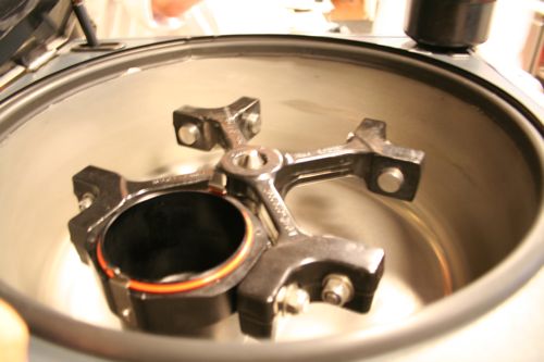 Inside Jouan Centrifuge Inside the Jouan Centrifuge - sterilized swinging bucket