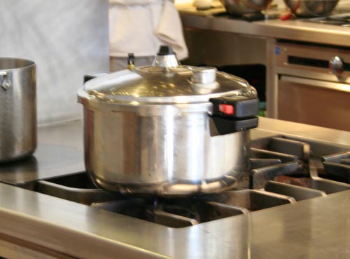 Sterilizing Buckets 2 Step 2: Pressure-cooking Jouan buckets, simulating autoclave steam-sterilization