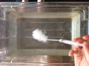 Clove-oil solution going into water